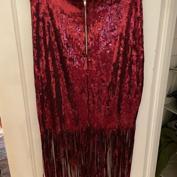 NWT Lulu's Burgundy Sequin High Neck Fringe Body Con Two Piece Set - Picture 6 of 7